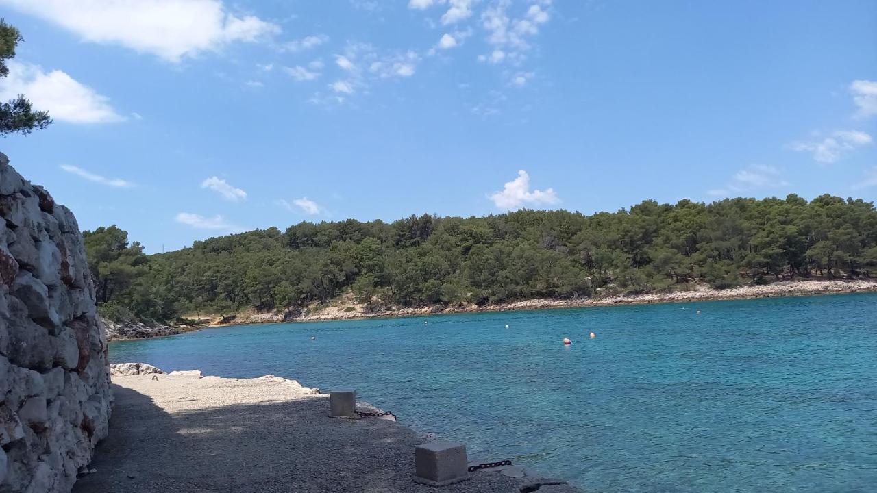 Apartman Marina Sa Parkingom Jelsa  Exterior photo