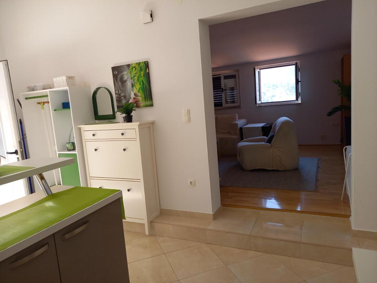 Apartman Marina Sa Parkingom Jelsa  Exterior photo